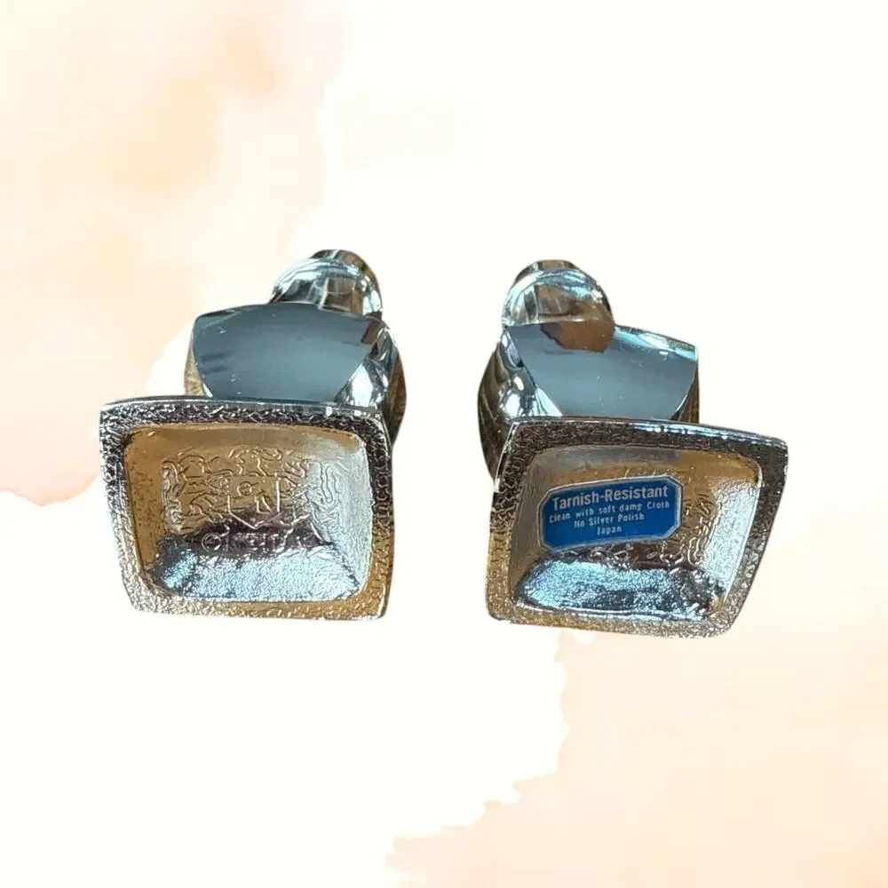 Oneida Chippendale Silverplate Salt & Pepper Shakers Japan Tarnish Resistant